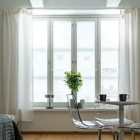 Hvc Apartments Toeoeloenkatu 15 Huoneisto